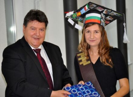 Prof. Boccaccini giving a present to Zoya