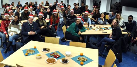 Zum Artikel "End-of-Year Meeting and Christmas Dinner 2024 at the Institute of Biomaterials"